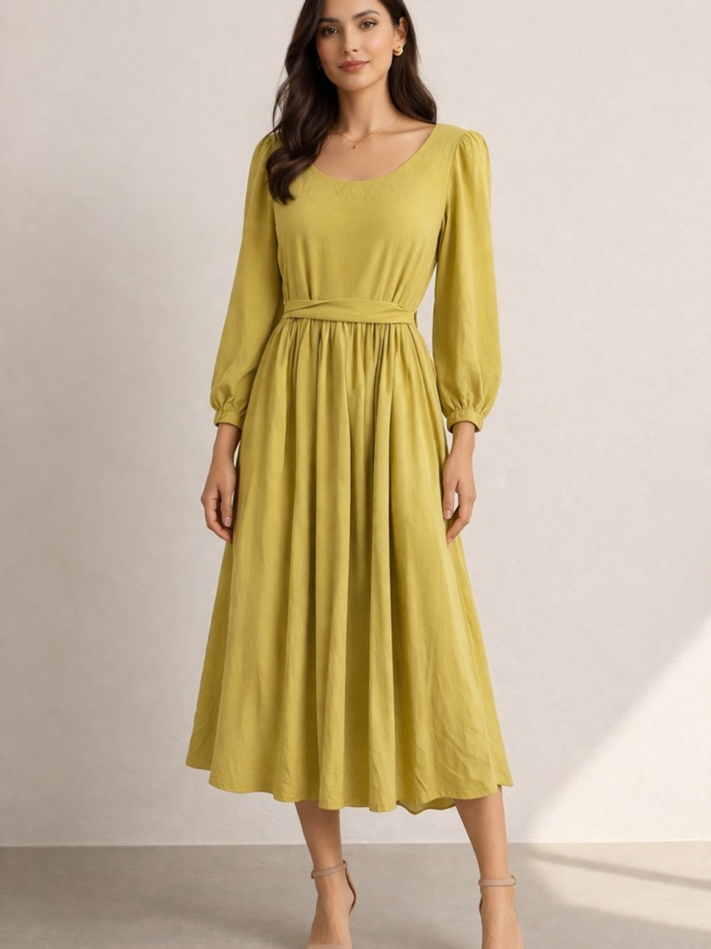 Women’s Vintage Scoop Neck Long Sleeve Midi Dress in Chartreuse
